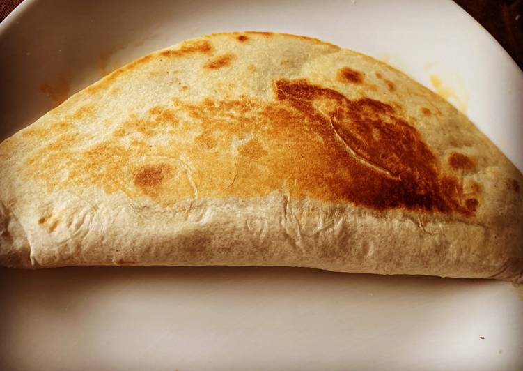 Taco Bell Style Chicken Quesadillas Taco Bell Style Chicken Quesadillas