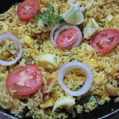 A picture of Egg tawa pulav.