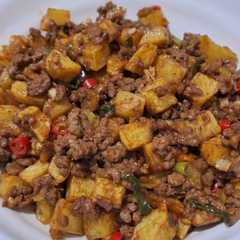 รูปของ Tumis Kentang Sapi Cincang