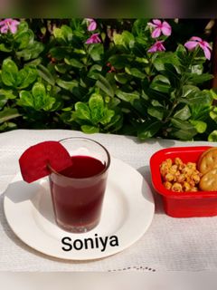 बीटरूट हर्बल टी (beetroot herbal tea recipe in Hindi) रेसिपी मुख्य फोटो