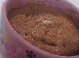 Una foto de Pastel de chocolate 5 minutos microondas :3