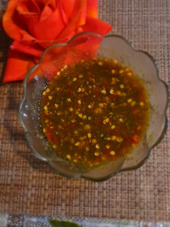 A picture of Laal chutney.