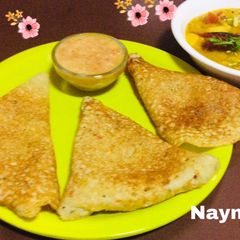 A picture of Sooji dosa.