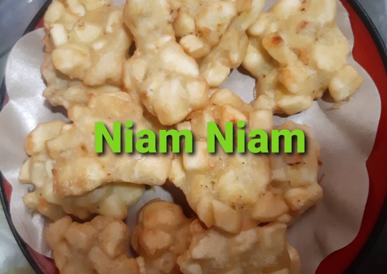 28. PISANG GORENG