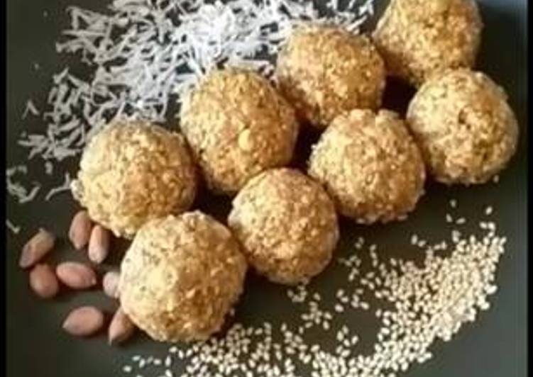Steps to Make Homemade Seaseme peanut quick ladoo