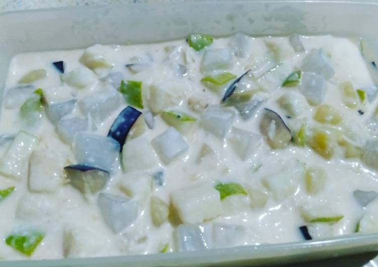 Resep Salad buah 4 aneka (pear+plum+kiwi+natco) yang Sempurna