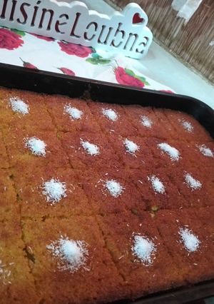 صورة لوصفة بسبوسة بالسميد وجوز الهند