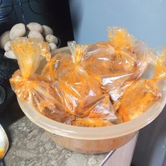 A picture of Chicken spicy broast.