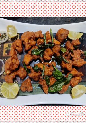 Cauliflower chilli(காலிஃபிளவர் சில்லி) செய்முறை முக்கிய புகைப்படம்