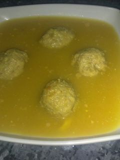 Una foto de Caldo con pelotas
