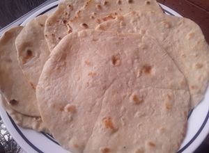 Una foto de Tortillas para burritos🌯..!