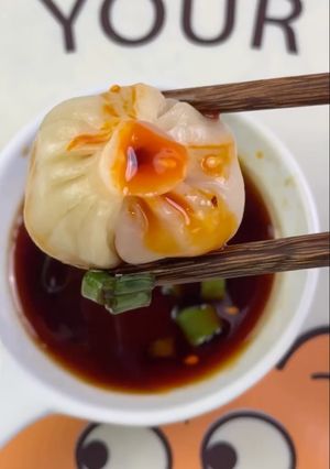A picture of Steamed Beef Baozi.