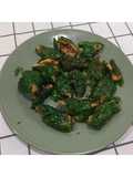 หมูทอดใบตำลึง
