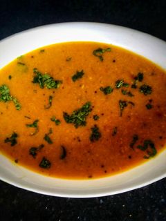 અડદ ની દાળ (Urad Dal Recipe In Gujarati) રેસીપી મુખ્ય ફોટો