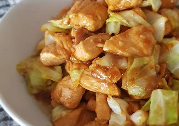 Easiest Way to Prepare Speedy Chicken &amp; Cabbage Stir Fry