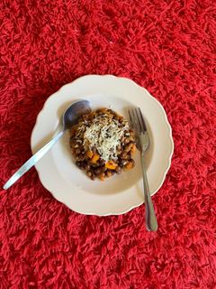 A picture of Black chana salsa chaat.