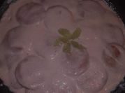 Una foto de pastel helado de galleta maría