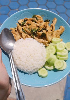 รูปของ กระเพราอกไก่คลีน