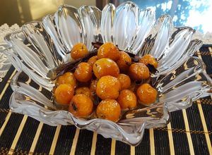 Una foto de Tejocotes en almíbar