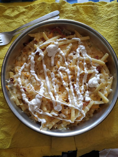 Una foto de Patatas queso y bacon