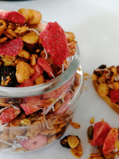 Una foto de Granola de fresa🍓