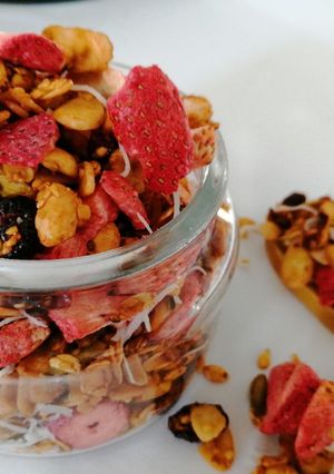 Una foto de Granola de fresa🍓
