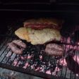 Asado a la parrilla de chorizos dietéticos