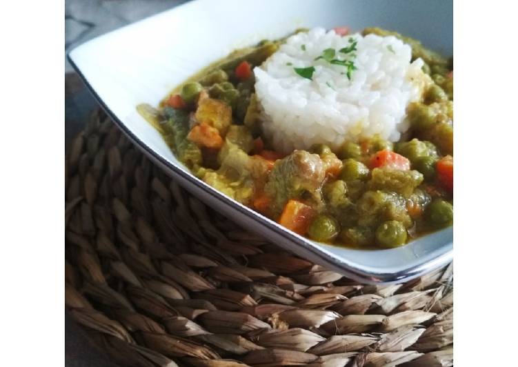 Menestra de verduras con salsa al curry