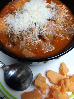 A picture of Uh, let's see, Soup.