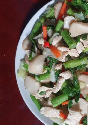รูปของ กะเพราไก่ เล่อผิง