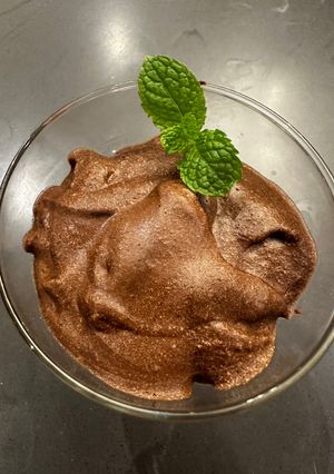 A picture of Best Ever Chocolate Mousse - Wowwweeeeeeee Yum.