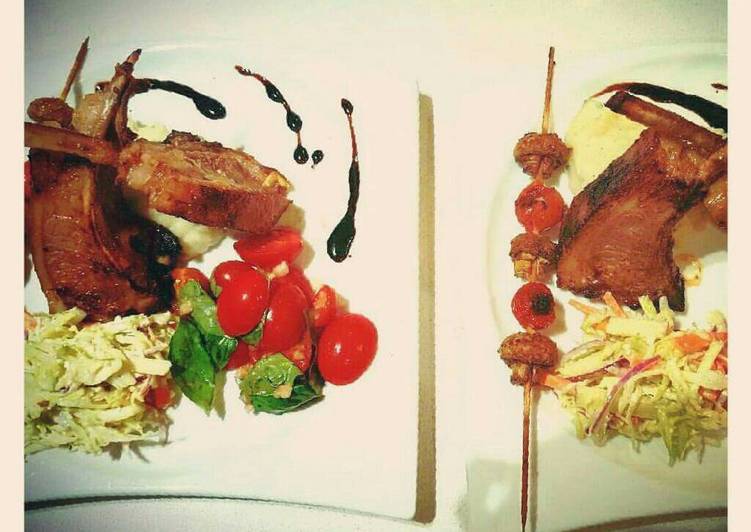 Roasted rack of Lamb with Creamy Potato Mash topped with chives Roasted rack of Lamb with Creamy Potato Mash topped with chives