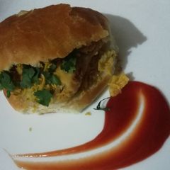 Dabeli A picture of Dabeli.
