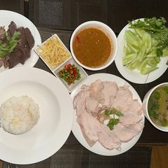 A picture of Thai Chicken With Rice - Cow Man Gai :).