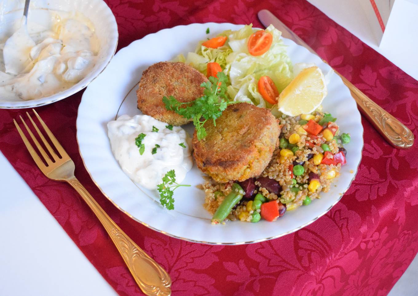 Sweet potato and mushroom fishcake, served with quinoa, mixed veggies and home made tartar sauce