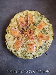 Une photo de Quiche sans pâte, brocolis, camembert