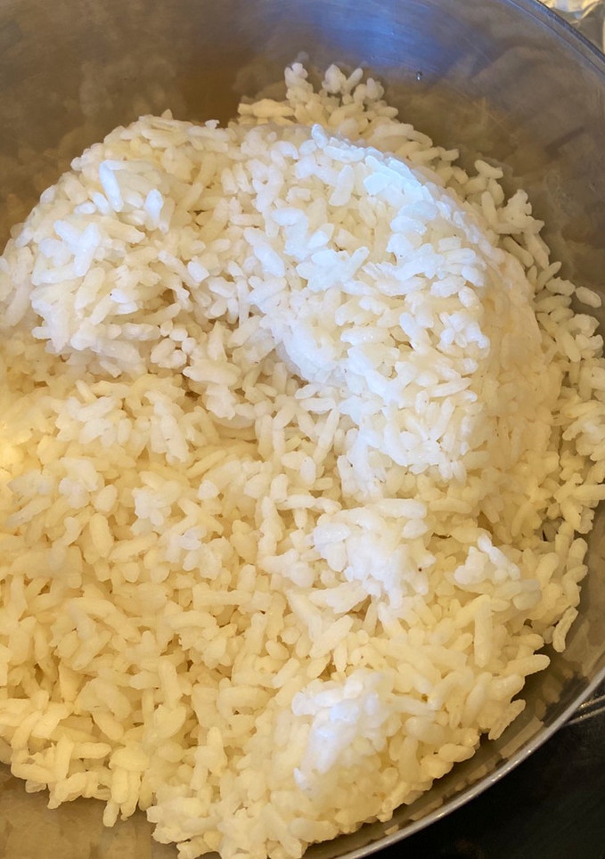 Una foto de Arroz blanco japonés