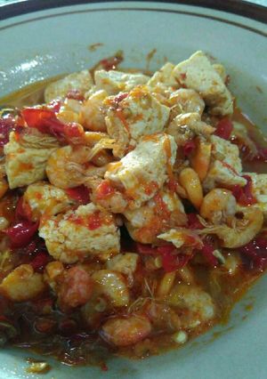Foto resep Udang Tahu Balado super pedaaaasss