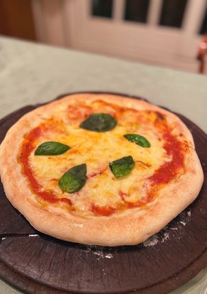 Una foto de Pizza napolitana