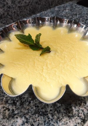 Una foto de Flan casero de mi madre con piña