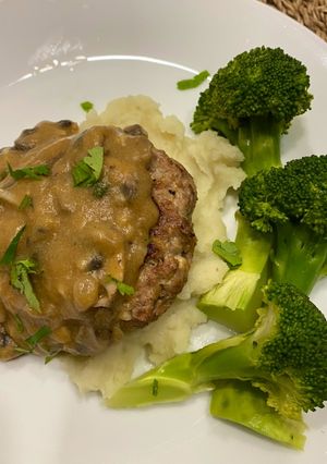 Foto resep Diet Hamburger steak with mushroom gravy (western)