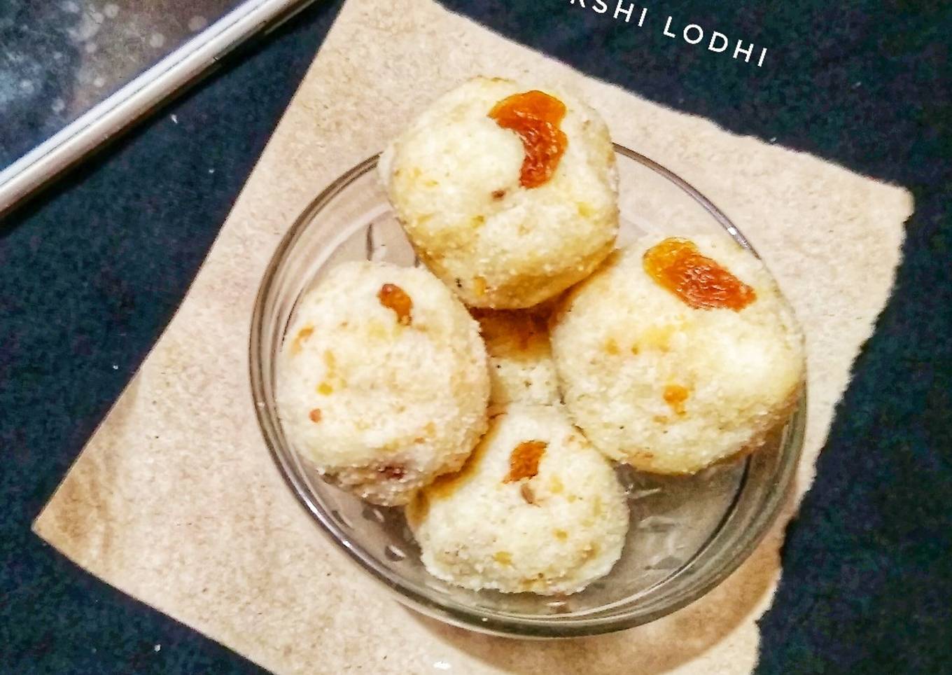 Suji Laddoo