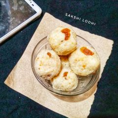 A picture of Suji Laddoo.