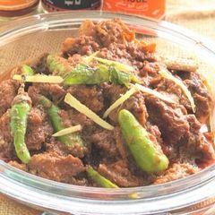 A picture of Beef karahi.