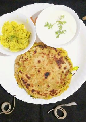 मूली दे पराठे (Mooli de parathe recipe in Hindi) रेसिपी मुख्य फोटो