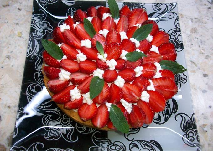 Пирог с клубникой - пошаговый рецепт с фото на Готовим дома