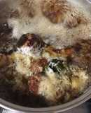 Giải nhiệt với la hán quả nấu với lê, bông cúc và đường phèn cực mát