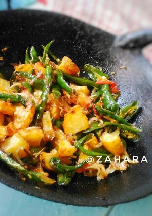 Foto resep Tumis Teri Kentang Cabe Ijo