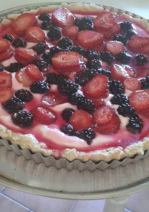 Una foto de Tarta de Frutos rojos y Chocolate