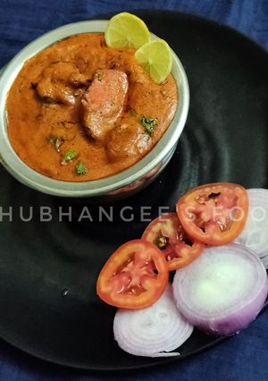 बटर चिकन (Butter chicken recipe in marathi) रेसिपी चे मुख्य फोटो 